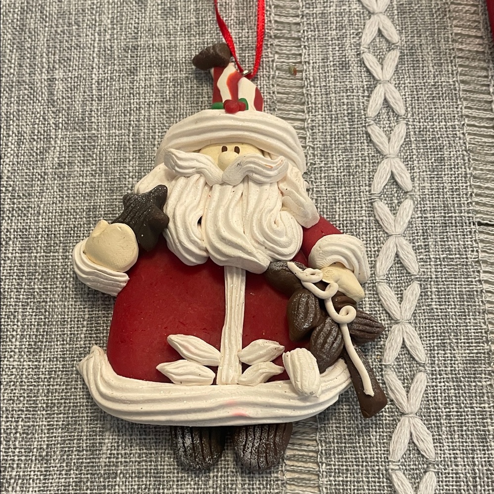 Festive Santa Claus Bundle - Picture 2 of 8